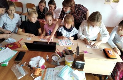 В региональном «Навигаторе дополнительного образования» регистрируют ребят Усть-Таркского района