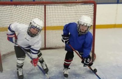 О спортивной жизни и стремлениях юных хоккеистов Усть-Таркского района рассказал руководитель ДЮСШ «Темп»