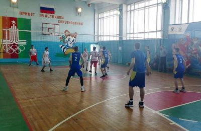 Муниципальный этап «Президентских спортивных игр» школьников проходит в Усть-Таркском районе