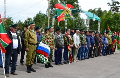 Пограничное братство Усть-Таркского района отметило свой профессиональный праздник
