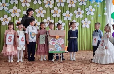 100 ребят выпустились из детских садов Усть-Таркского района в этом году