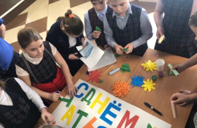 Арт-встречу в доме культуры провели для четвероклассников Усть-Таркской школы