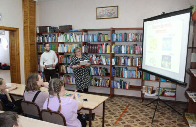 О профилактике вредных привычек говорили с детьми в Усть-Таркской библиотеке
