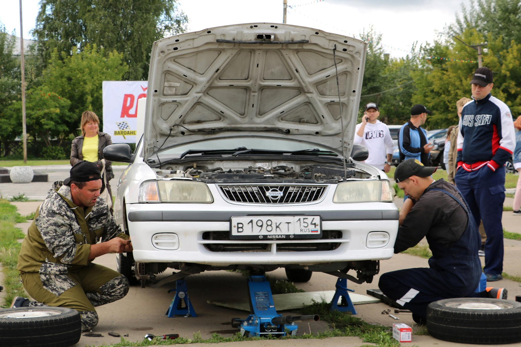 Автомеханики из Усть-Тарки стали победителями областного конкурса - Знамя  труда