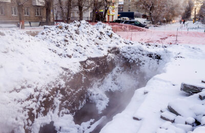 Губернатор Андрей Травников потребовал  оперативно устранять коммунальные аварии в Новосибирской области