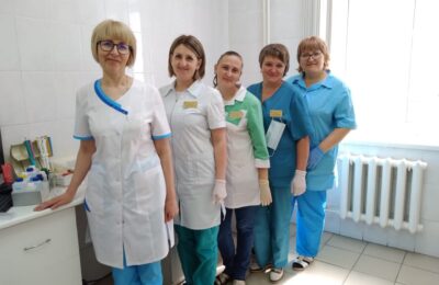 Единовременные выплаты до миллиона рублей и служебное жилье ждут медиков в Усть-Таркской ЦРБ