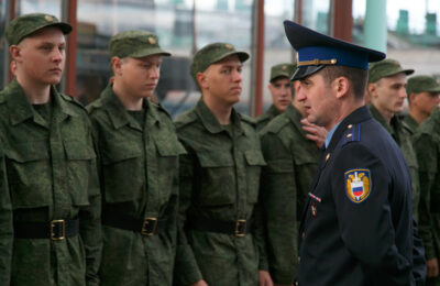 Слухи о введении реестра военнообязанных опроверг глава минцифры Максут Шадаев