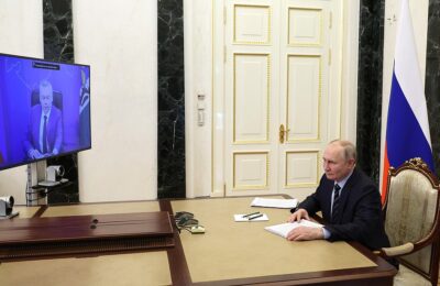 «Желаю Вам успехов»: Владимир Путин поддержал выдвижение Андрея Травникова на выборах губернатора