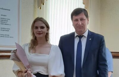 В Новосибирской области глава Усть-Таркского района встретился с золотой медалисткой