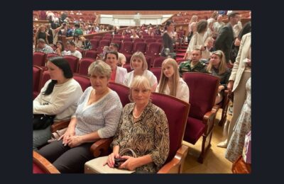 Родные участников СВО посетили благотворительное представление балета «Спартак» в Новосибирске