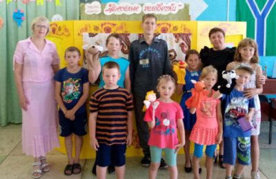 В Новоникольском Доме культуры открылся театр кукол «Весёлые человечки»