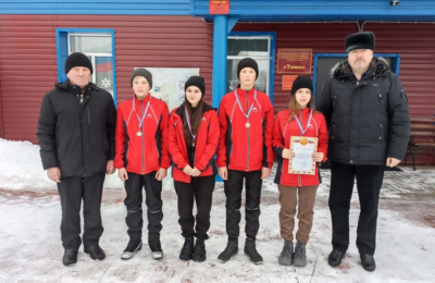 Лыжный сезон открыли школьники Усть-Таркского района