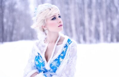 В Усть-Таркском районе ищут лучшую Снегурочку