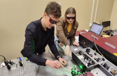 Новосибирские ученые создали уникальный точный микроскоп