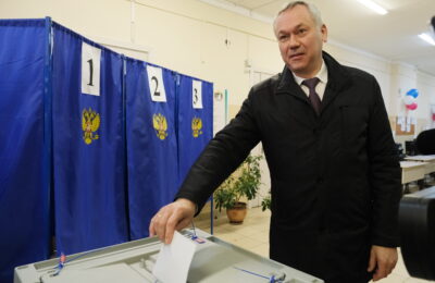 Губернатор Андрей Травников проголосовал на выборах Президента России
