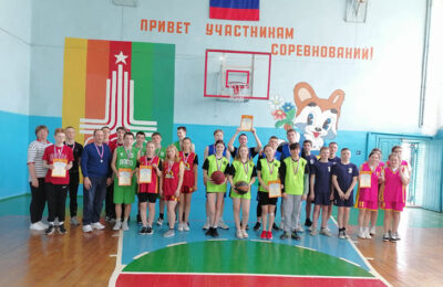 Первенство района по баскетболу прошло в Усть-Тарке