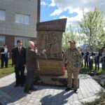 Новый памятный знак в честь тружеников тыла в годы Великой Отечественной войны открыли в НСО