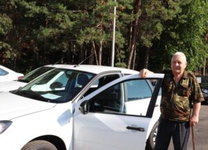 Пострадавшим на производстве вручены новые автомобили
