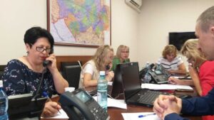 «Прямая телефонная линия» пройдет в приемной Андрея Травникова