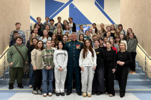 «Твой герой»: участники СВО помогают молодежи региона обрести наставников