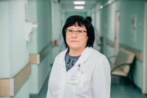 Причины болезней суставов у молодых людей назвала врач новосибирской больницы