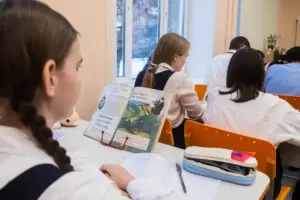 Масочный режим введут в школах Новосибирской области с 9 декабря