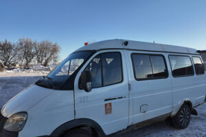 36 мобильных пунктов обогрева дежурят на дорогах НСО для помощи водителям