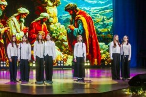 Хоровая группа «Гармония» из Усть-Таркского района выступила на фестивале «Христос рождается–славите!»