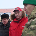 Андрей Травников принял участие в лыжном переходе «От Героя к Героям»