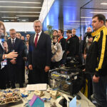 Андрей Травников закрепил позиции в ТОП-10 рейтинга губернаторов