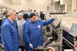 Автоэлектронику для мировых брендов производят в Новосибирской области