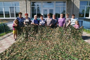 170 сетей сделали для наших бойцов волонтеры из Козино