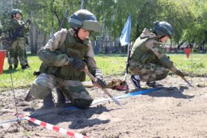 В НСО прошли первые зональные этапы масштабной военно-патриотической игры «Зарница 2.0»