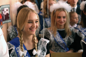 Последние звонки пройдут в школах НСО 26 мая