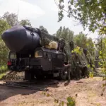 Новосибирские ракетчики вывели на полевую позицию ракетный комплекс «Ярс»