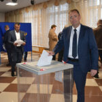 Глава района Дмитрий Шиберт обратился к жителям с благодарностью за участие в выборах